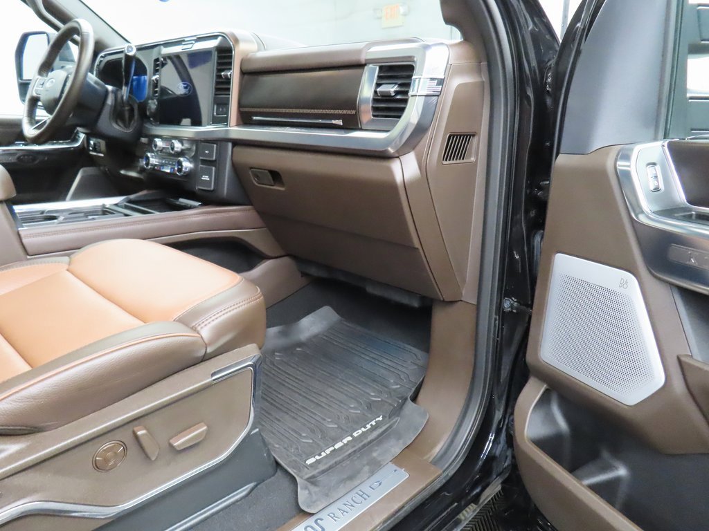 Used 2025 Ford F250 King Ranch image 37