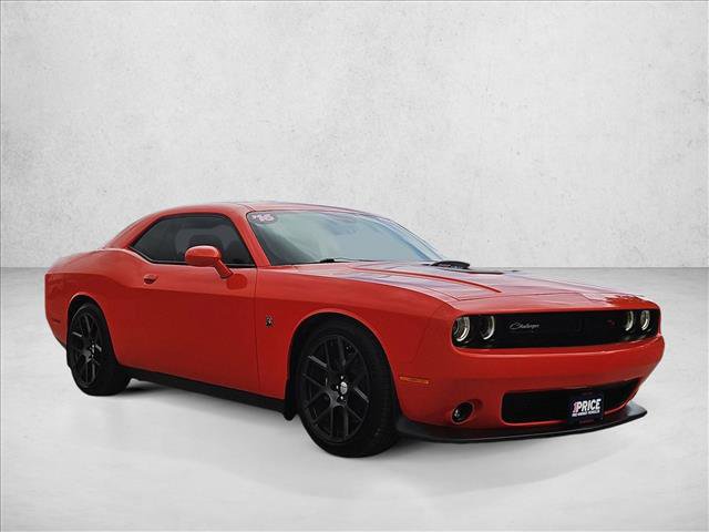 Used 2016 Dodge Challenger R/T Scat Pack RWD image 3