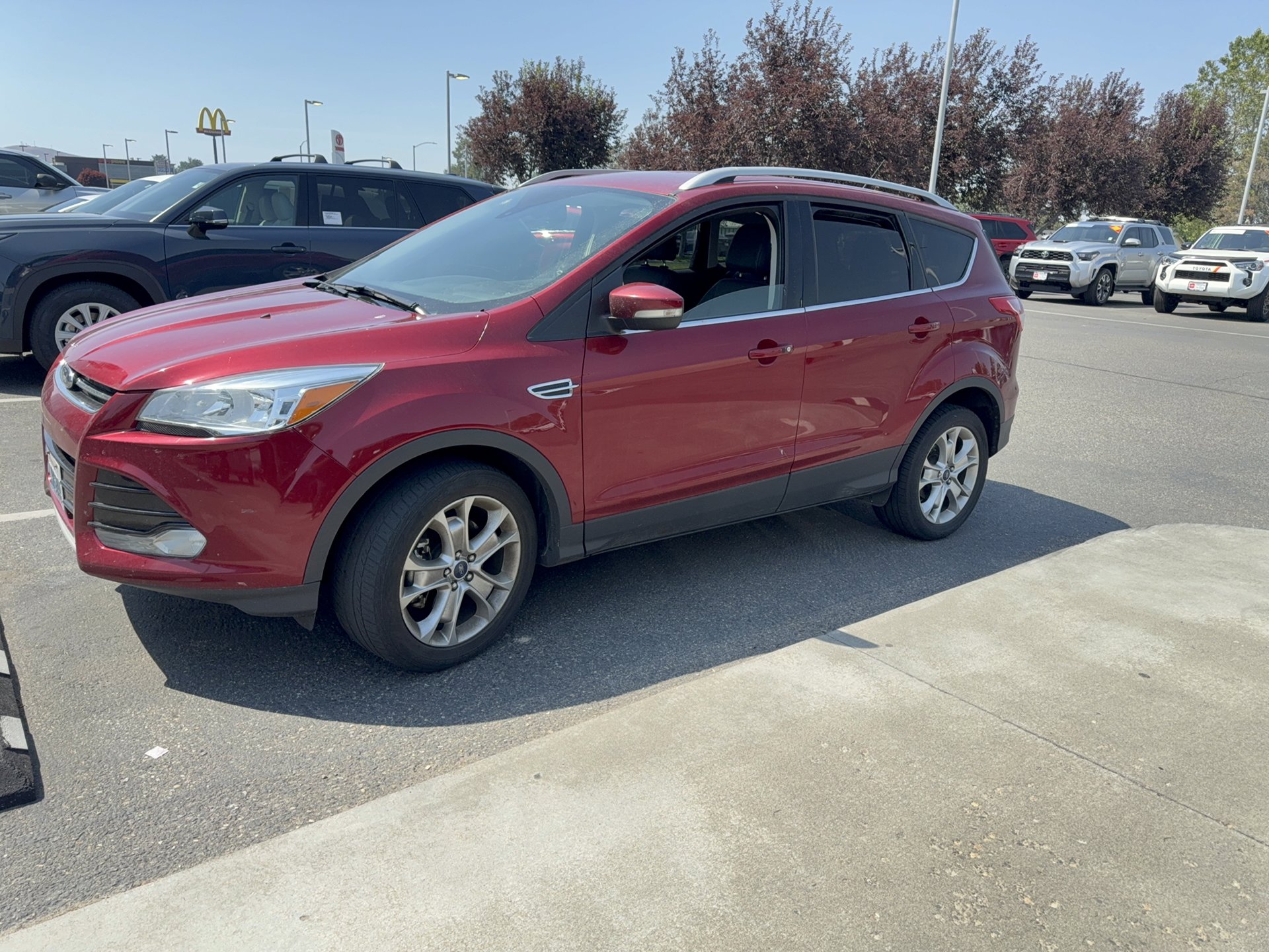 Used 2016 Ford Escape Titanium AWD/4WD image 34
