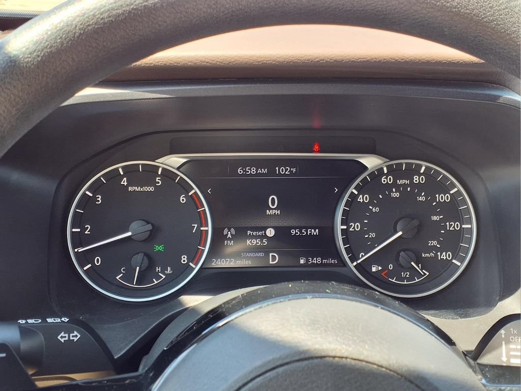 Used 2023 Nissan Rogue SV FWD image 18