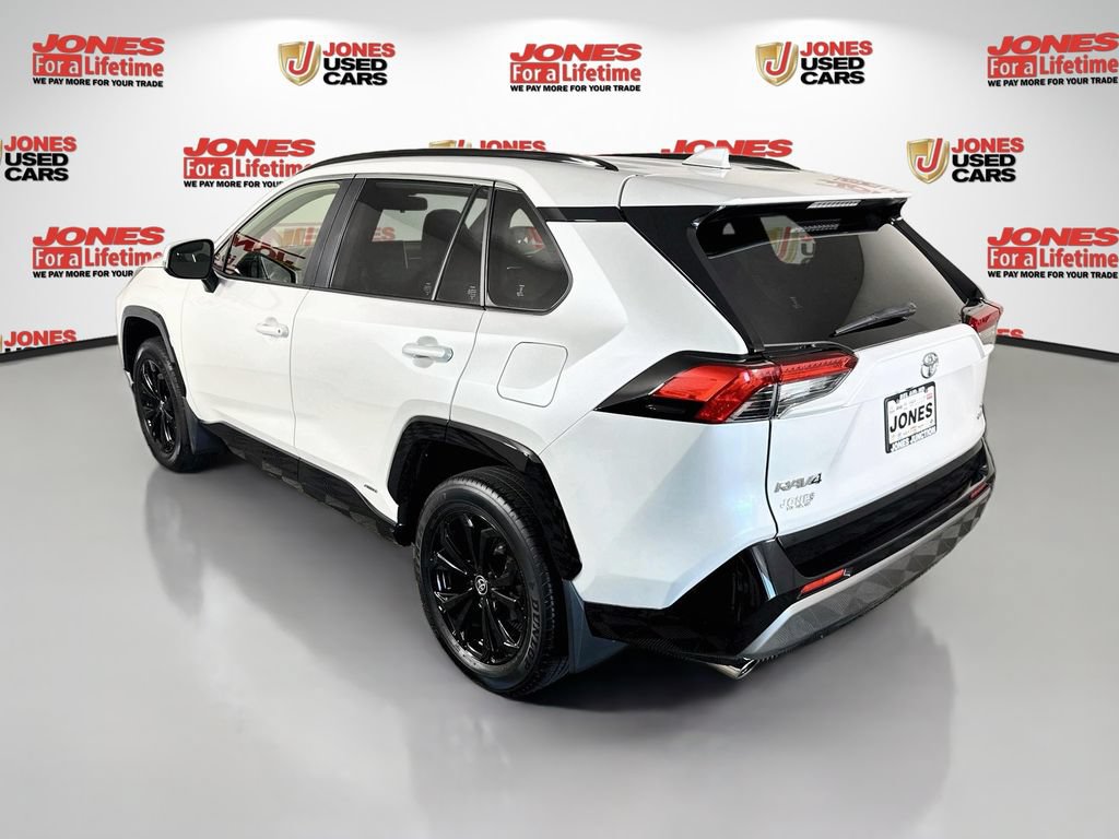 Certified 2025 Toyota RAV4 SE w/ Convenience Package AWD/4WD image 2
