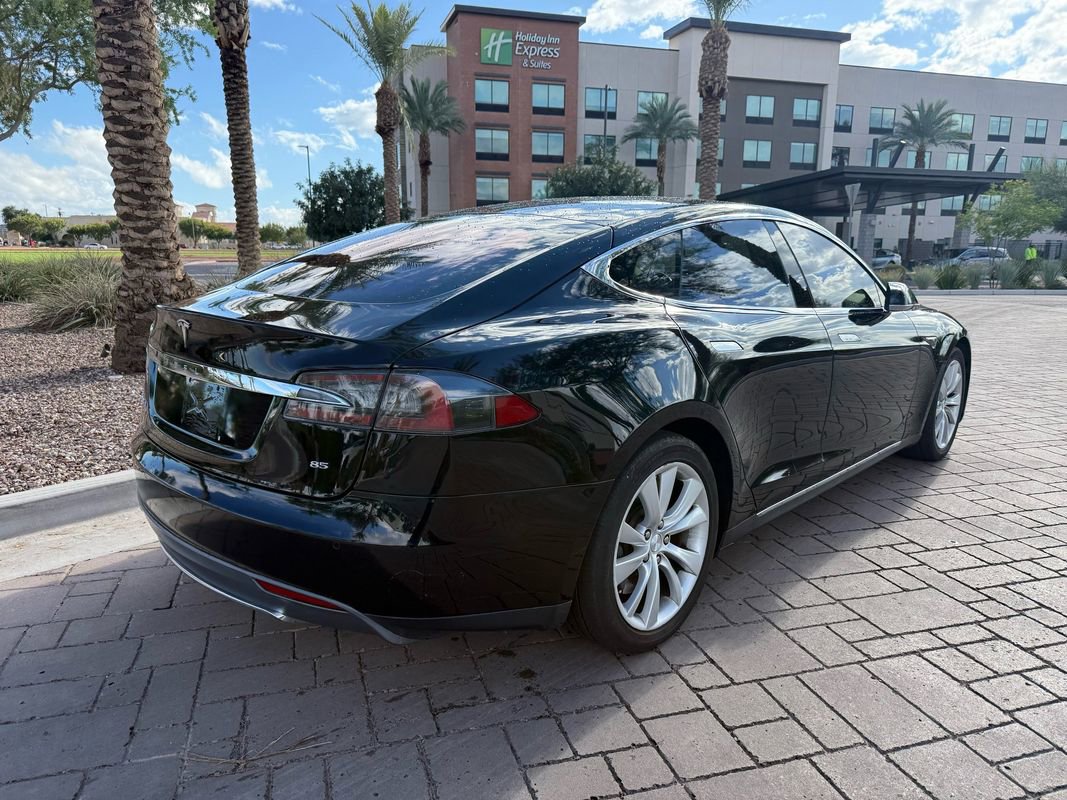Used 2014 Tesla Model S image 3