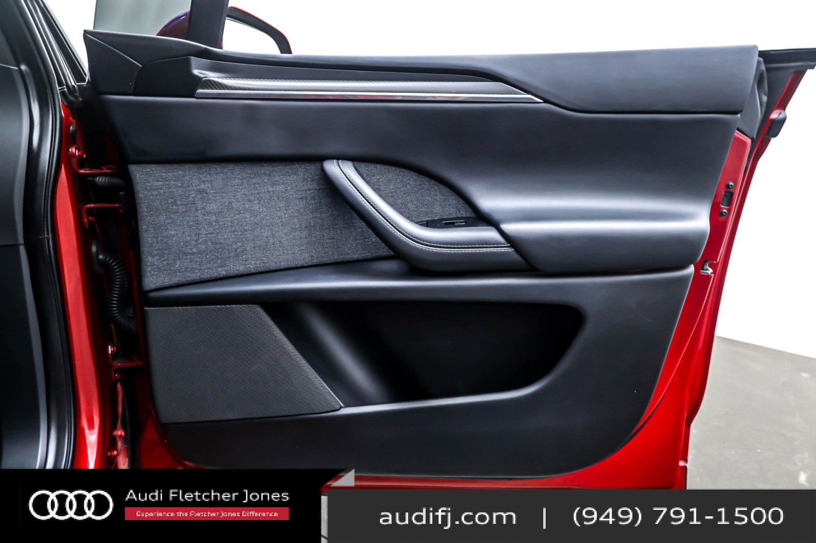 Used 2023 Tesla Model X Plaid image 23