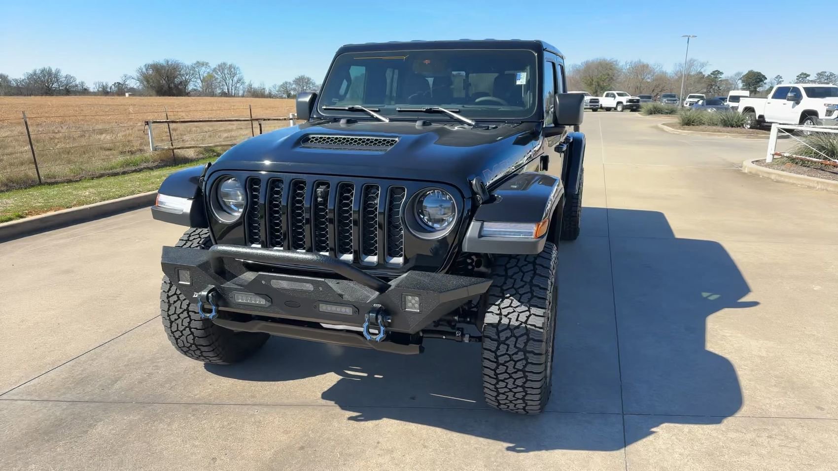Used 2025 Jeep Gladiator Mojave image 3