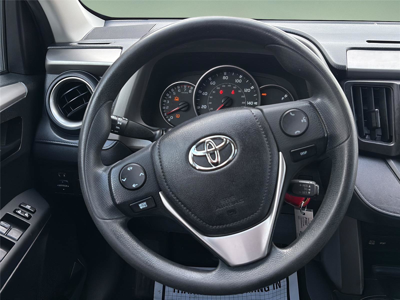 Used 2016 Toyota RAV4 LE AWD/4WD image 14
