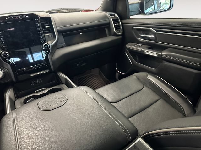 Used 2023 RAM 1500 Laramie AWD/4WD image 11