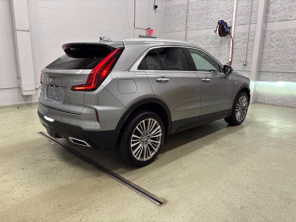 Certified 2024 Cadillac XT4 Premium Luxury w/ Technology Package AWD/4WD image 4