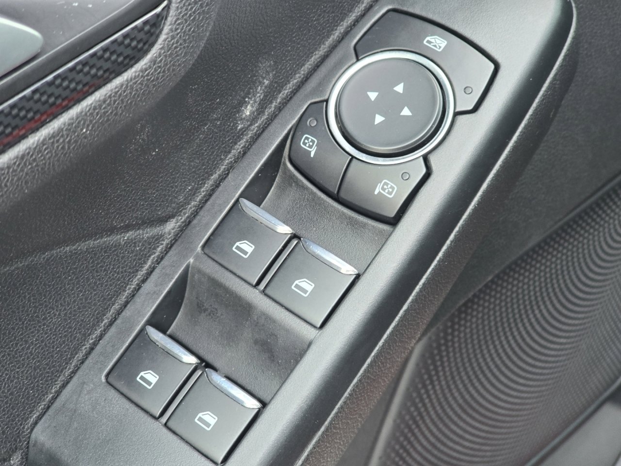 Used 2023 Ford Escape ST-Line image 26