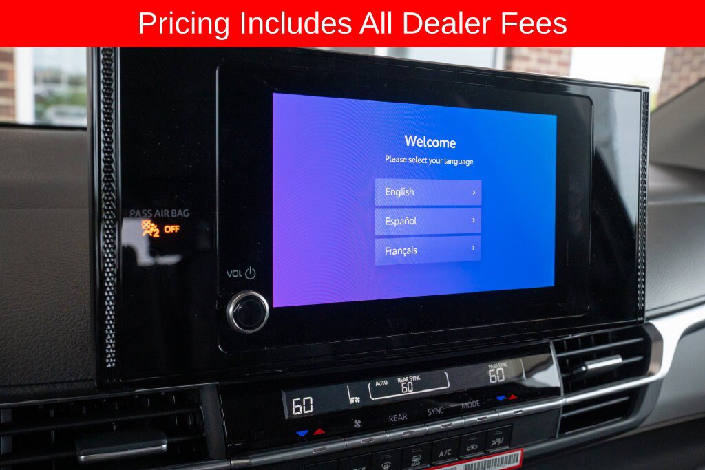 New 2026 Toyota Sienna LE FWD image 14