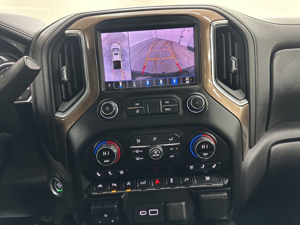 Certified 2020 Chevrolet Silverado 1500 High Country w/ Technology Package image 41