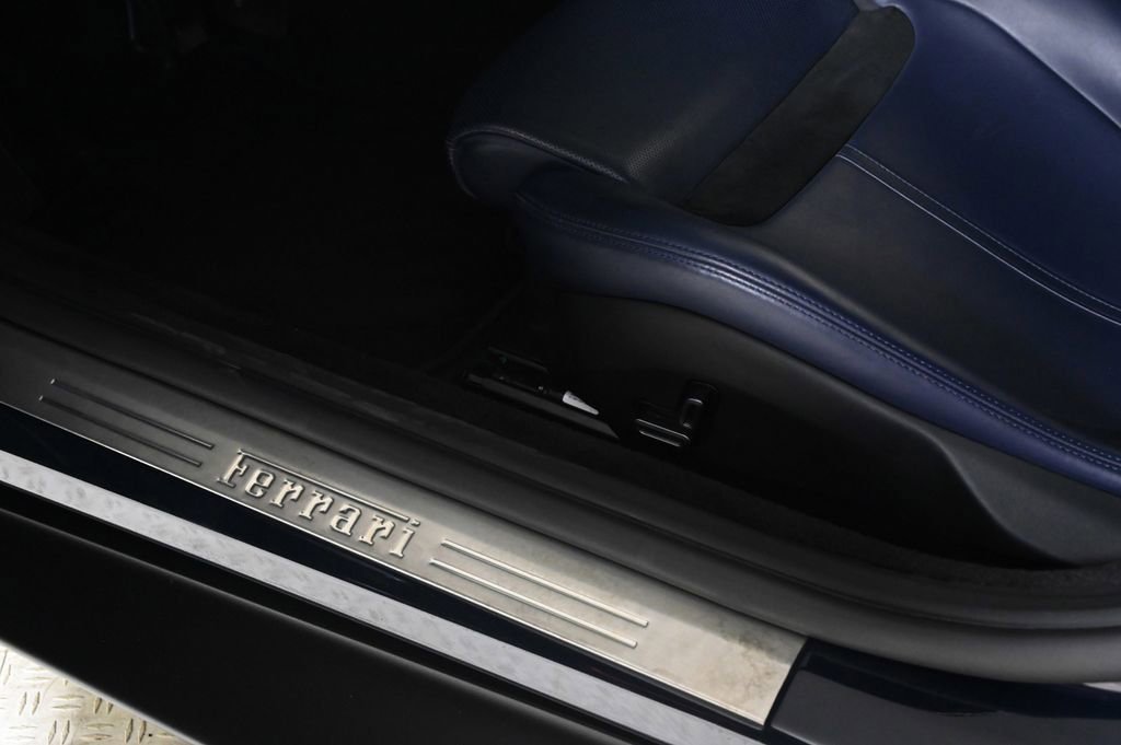 Used 2021 Ferrari Roma image 32