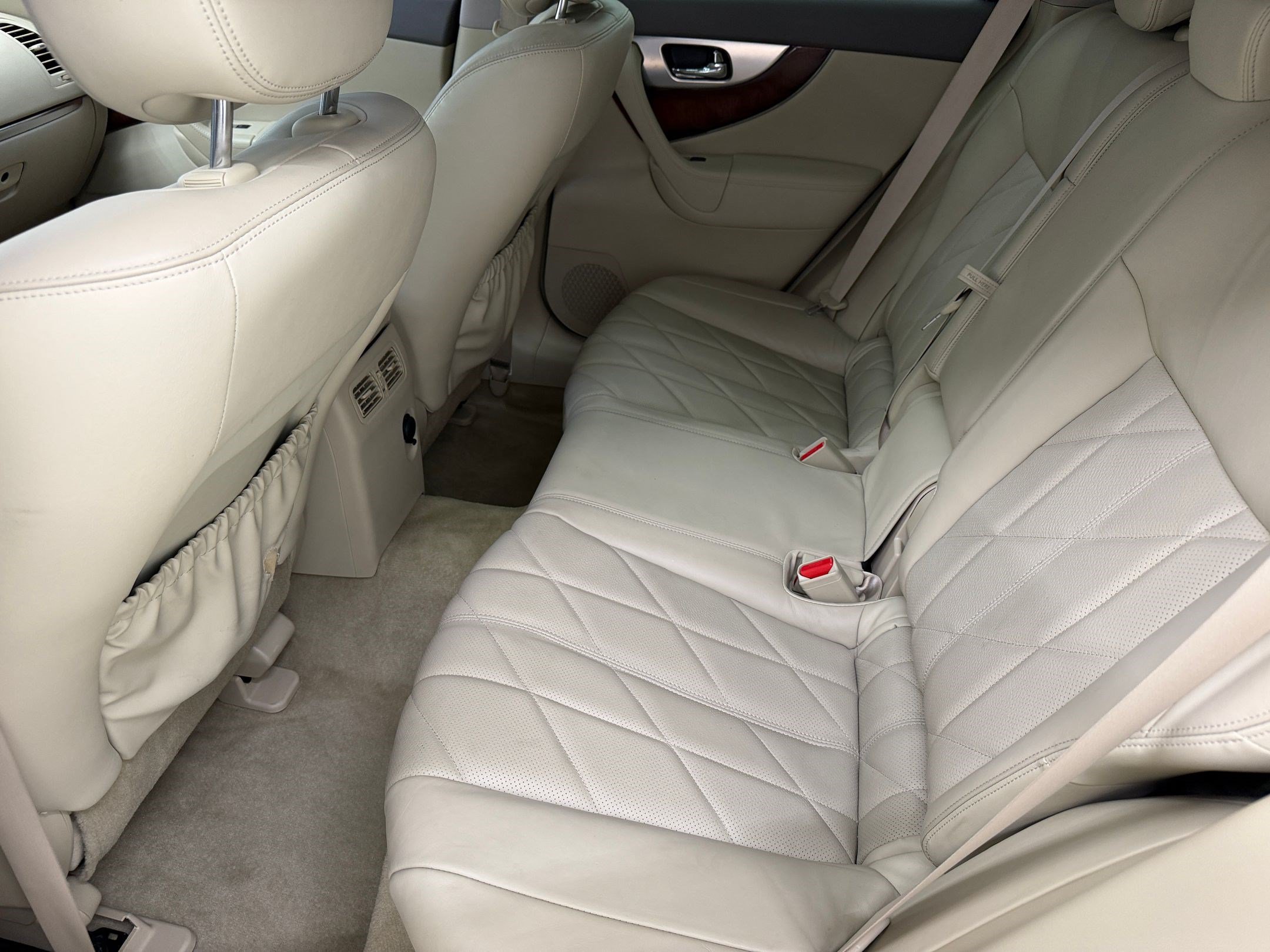 Used 2011 INFINITI FX35 AWD w/ Premium Pkg image 24