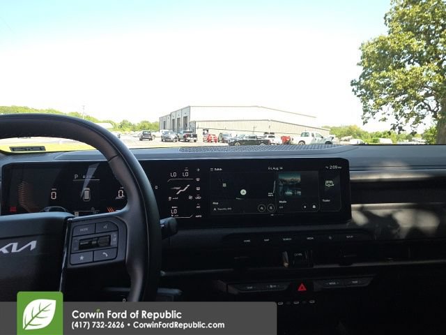 Used 2027 Kia Telluride EX X-Line w/ Towing Package AWD/4WD image 16