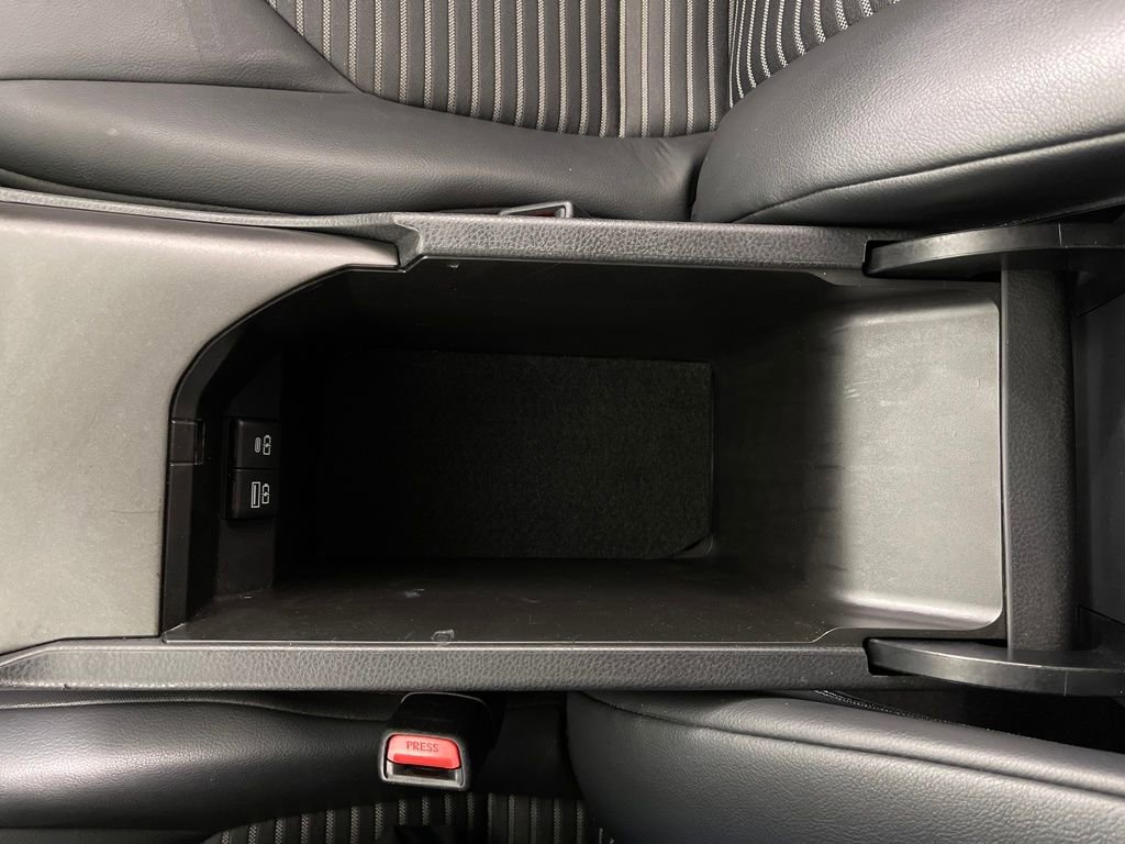 Used 2024 Toyota Camry SE image 23