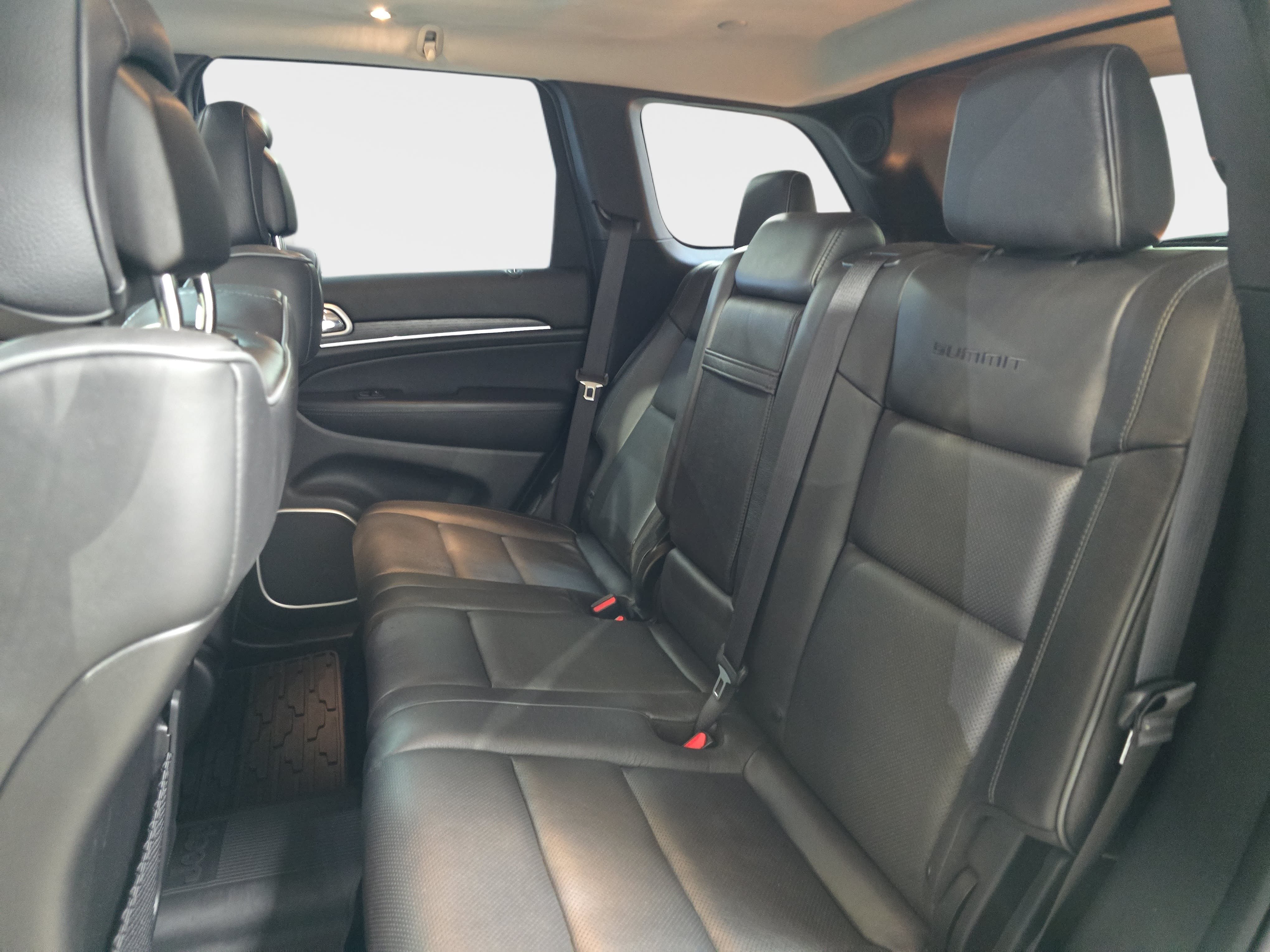 Used 2021 Jeep Grand Cherokee Summit AWD/4WD image 11