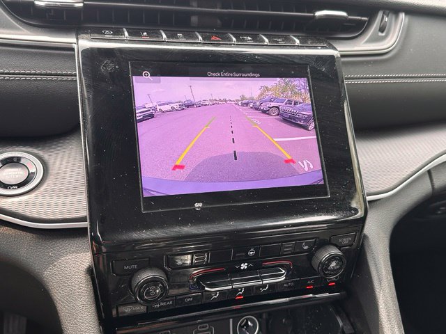 Used 2025 Jeep Grand Cherokee L Laredo AWD/4WD image 26