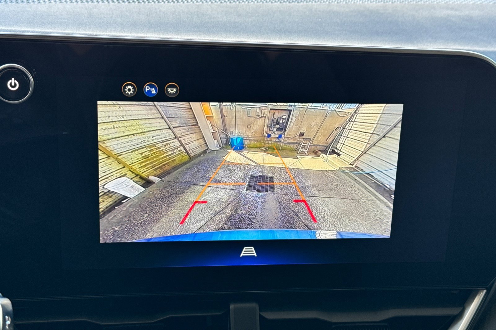 New 2025 Chevrolet Equinox LT image 20