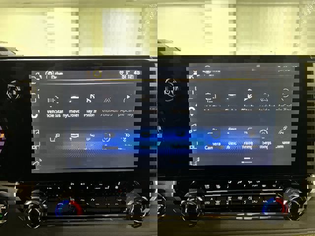 Certified 2025 Chevrolet Colorado ZR2 w/ Technology Package image 13