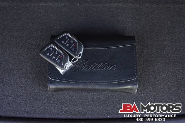 Used 2021 Cadillac Escalade ESV Premium Luxury AWD/4WD image 30