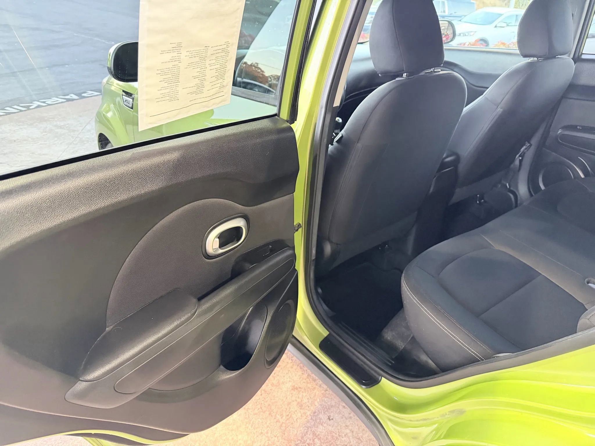 Used 2015 Kia Soul EV image 13