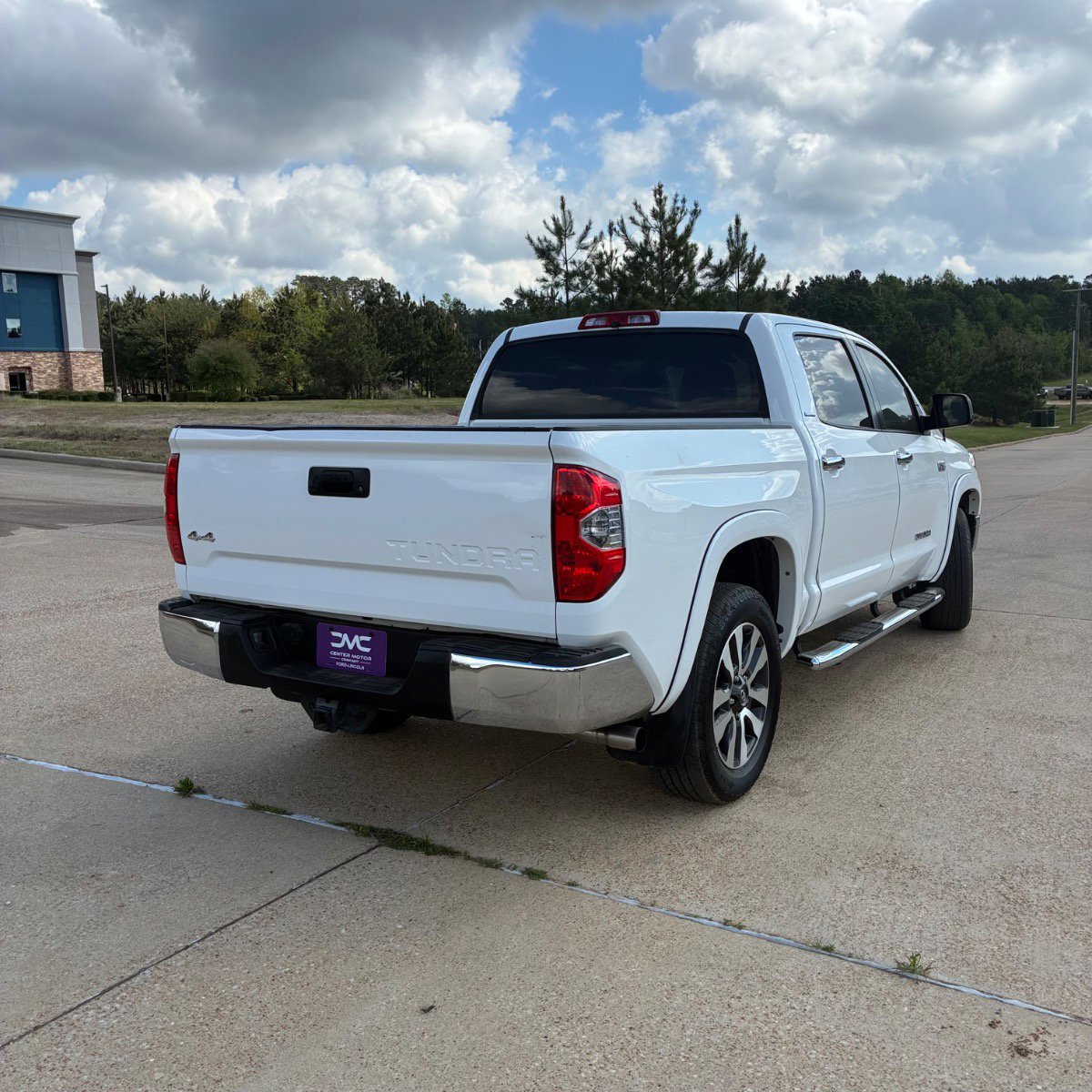 Used 2018 Toyota Tundra Limited image 4
