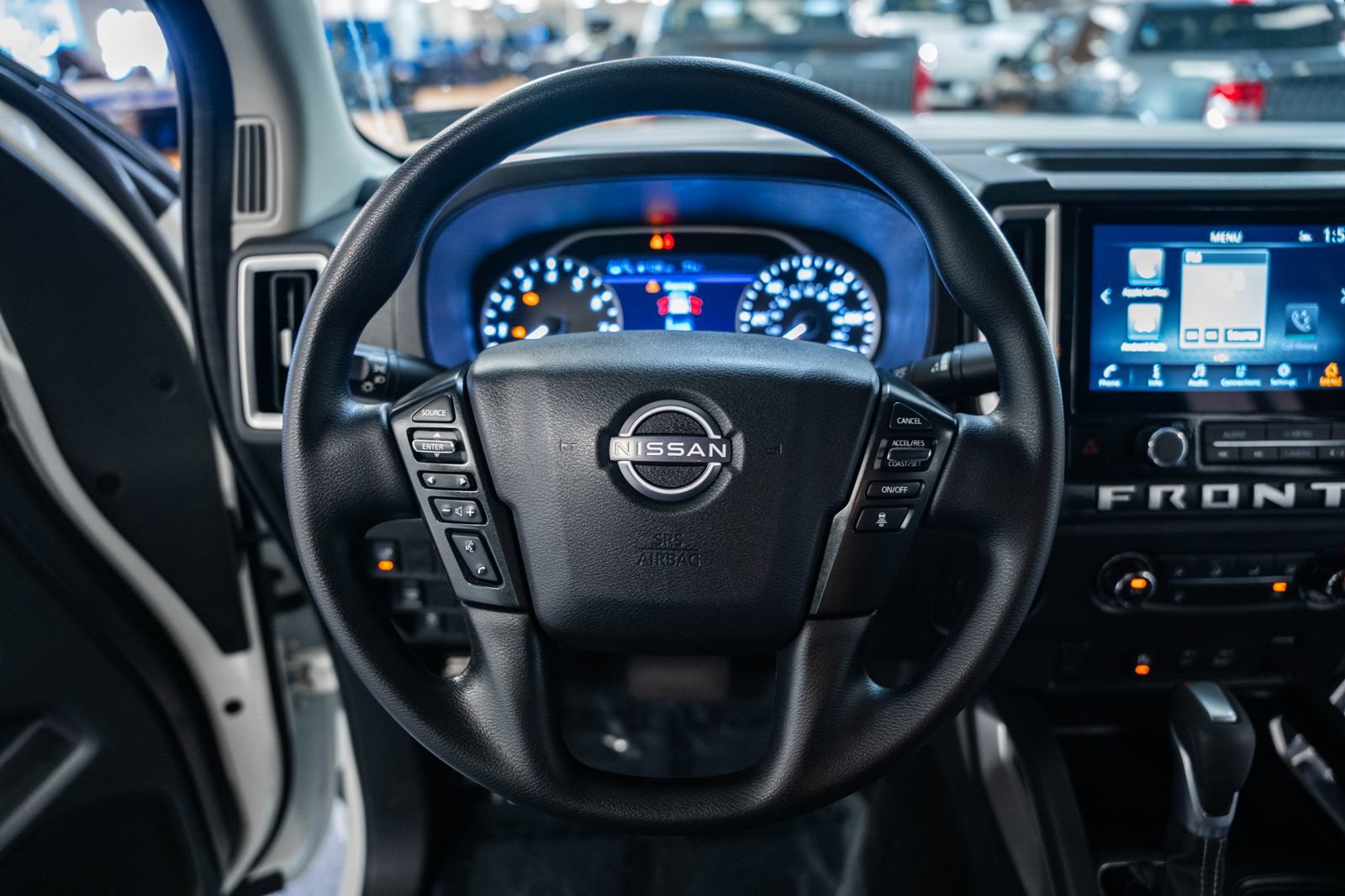 Used 2025 Nissan Frontier SV RWD image 29
