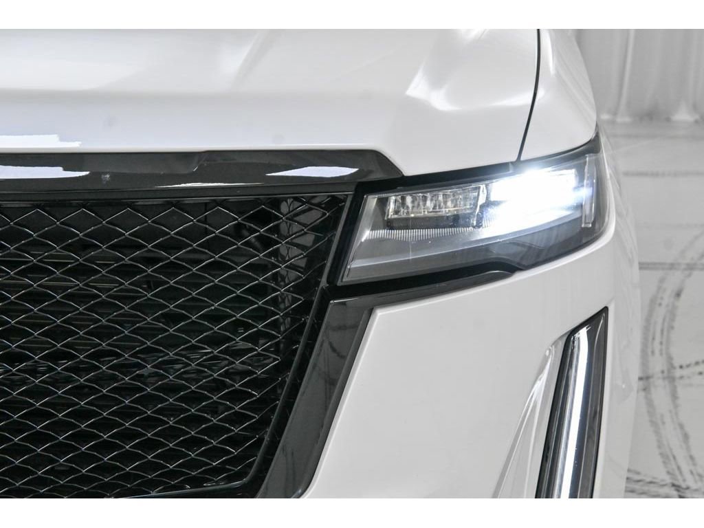 Certified 2024 Cadillac Escalade Sport w/ LPO, ONYX Package image 25