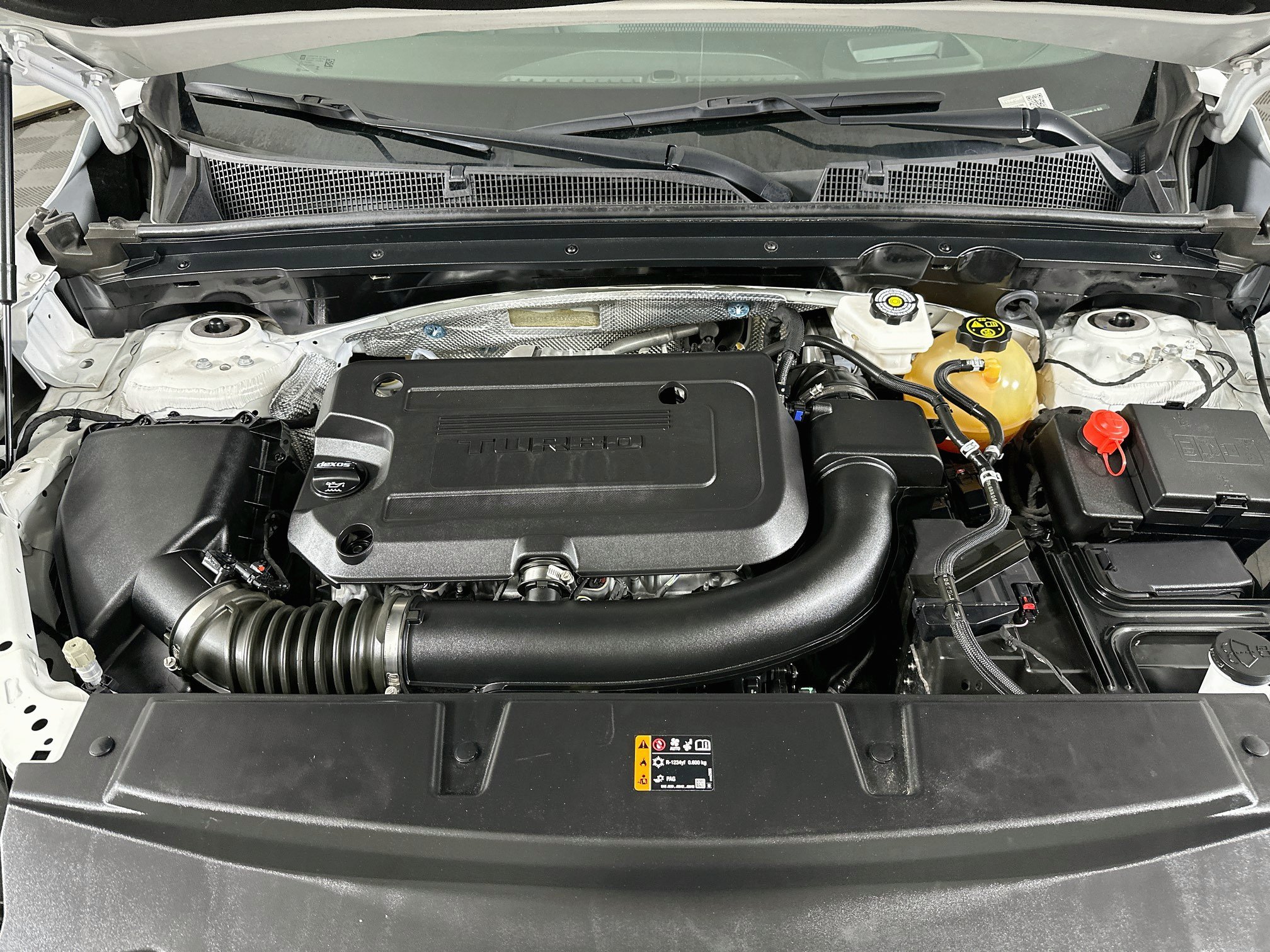 Used 2024 Buick Envision Preferred AWD/4WD image 32