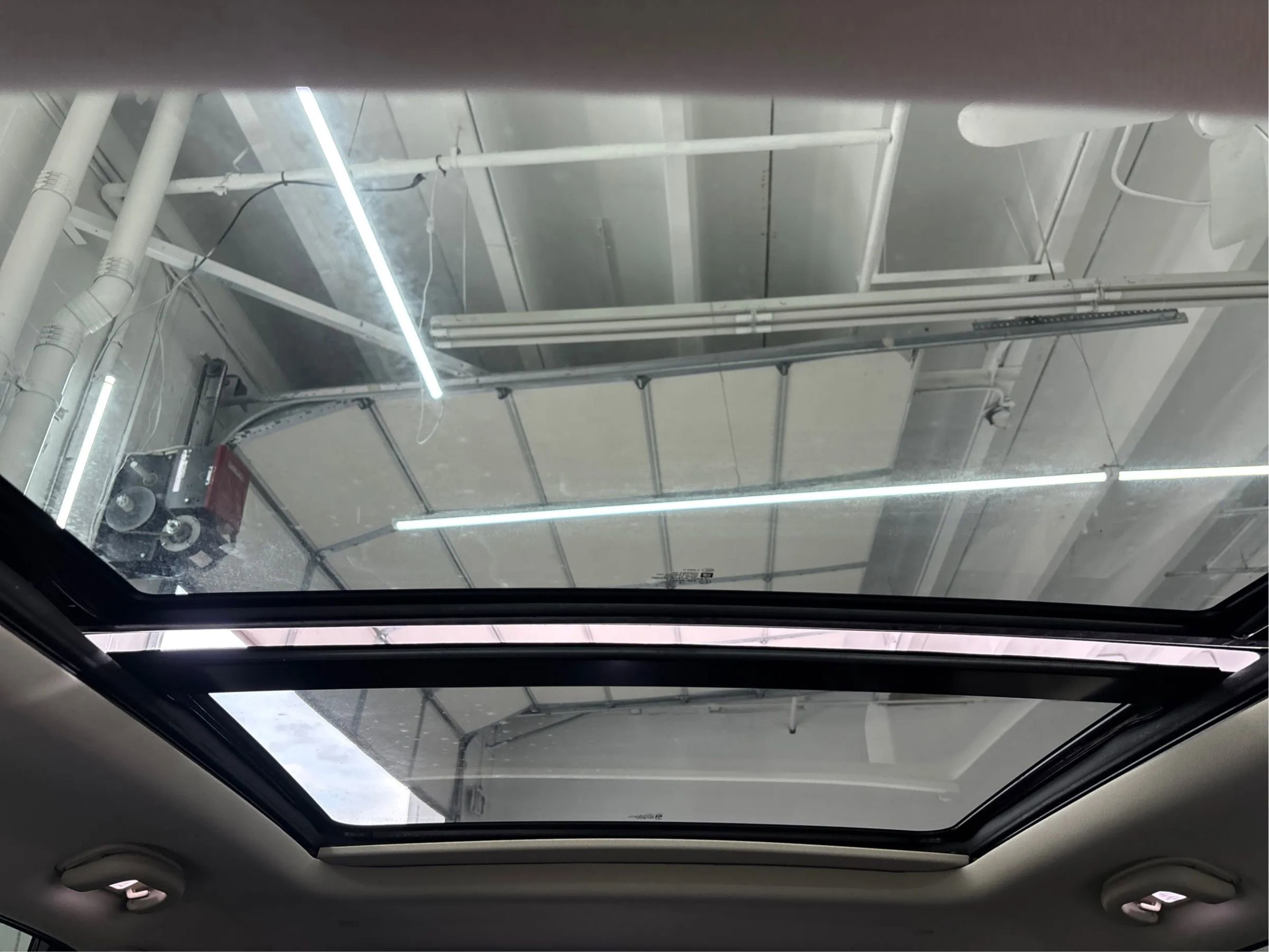 Used 2017 Cadillac XT5 Luxury image 28