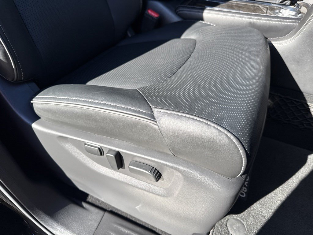 Used 2023 INFINITI QX80 Luxe w/ Cargo Package AWD/4WD image 71