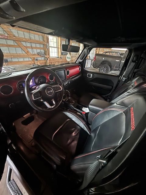 Used 2018 Jeep Wrangler Unlimited Rubicon image 3