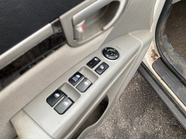 Used 2008 Hyundai Santa Fe Limited image 17