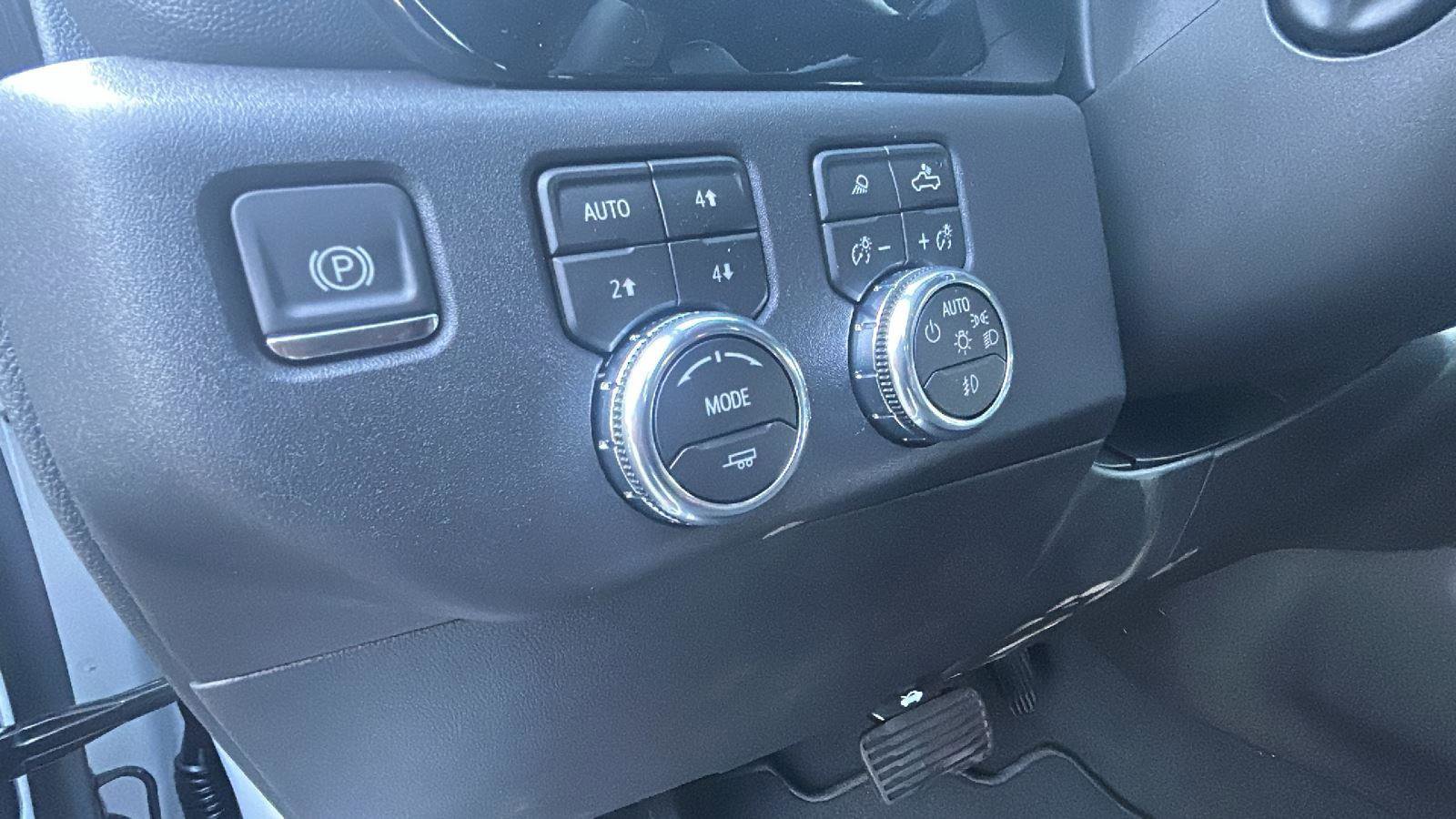 New 2026 GMC Sierra 1500 SLT w/ SLT Premium Plus Package image 18