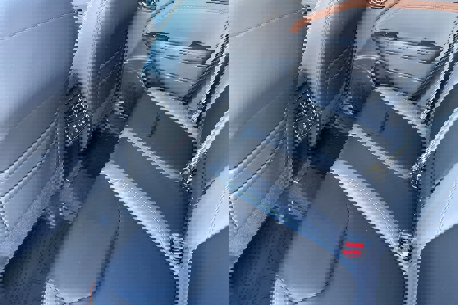 Used 2025 Subaru Forester Sport w/ Popular Package #2 image 11