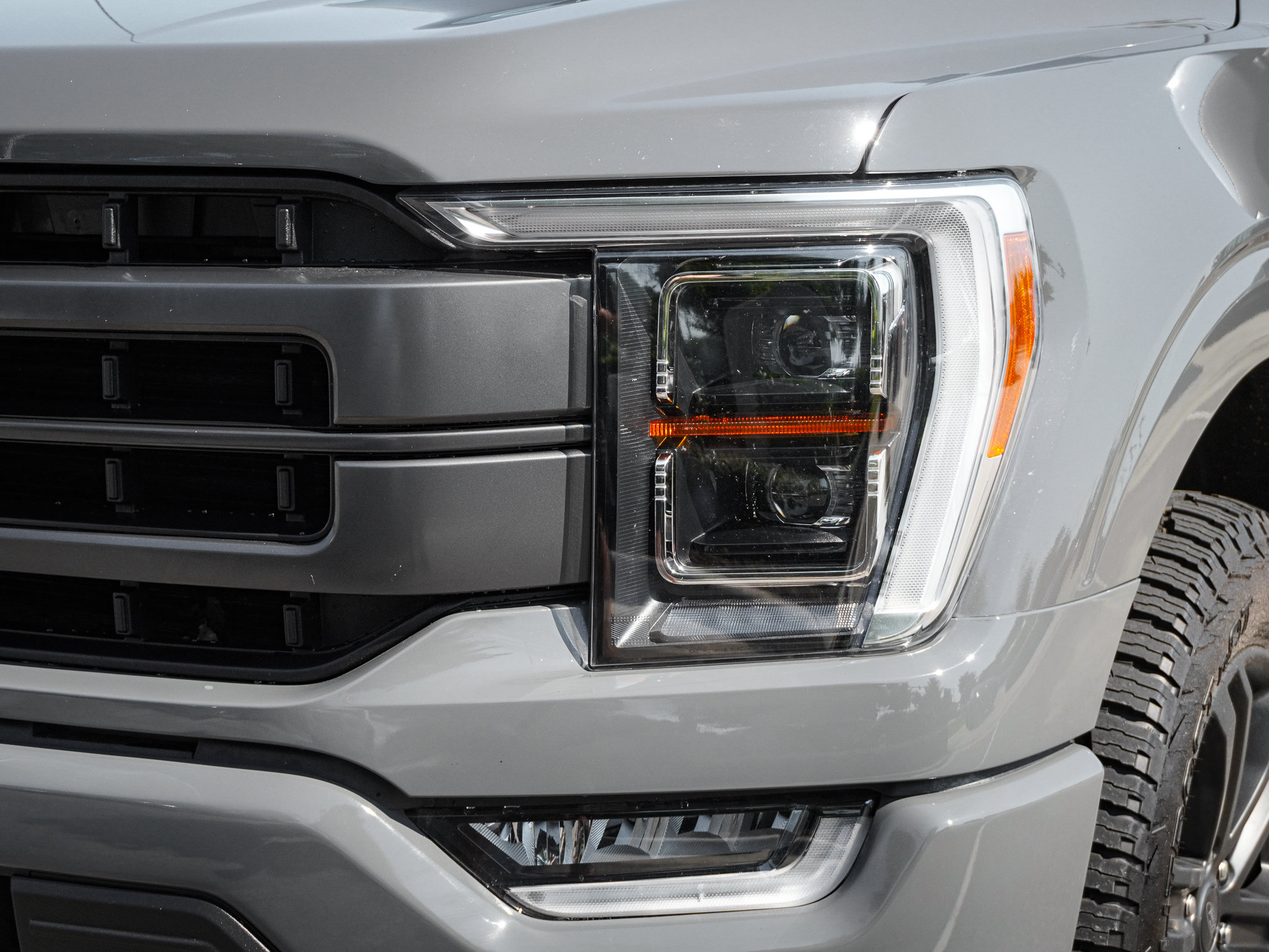 Used 2021 Ford F150 Lariat w/ Equipment Group 502A High AWD/4WD image 6