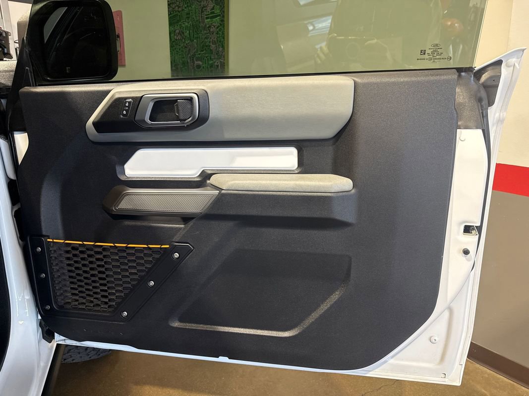 Used 2023 Ford Bronco Badlands image 84