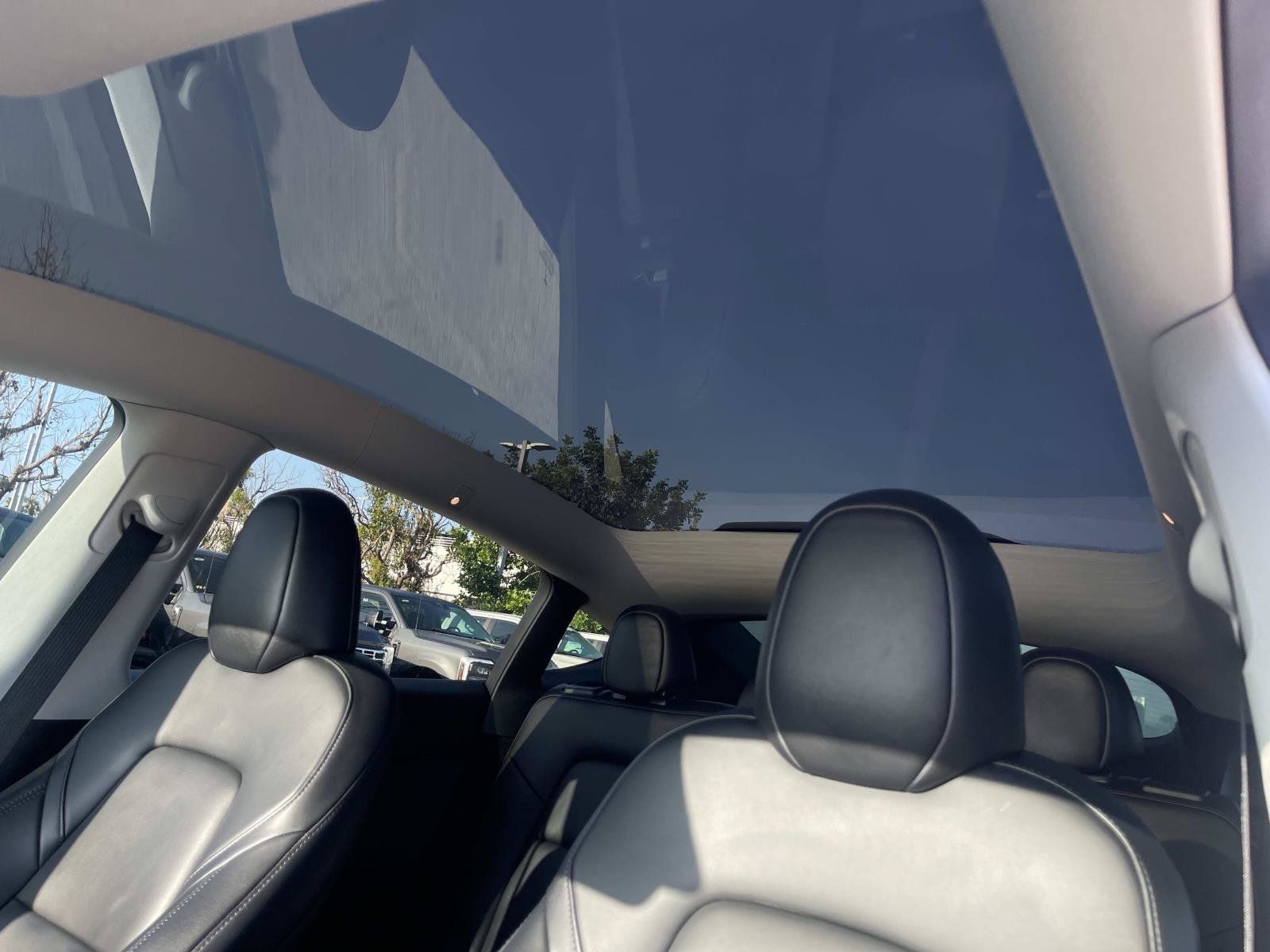 Used 2023 Tesla Model Y Long Range AWD/4WD image 19