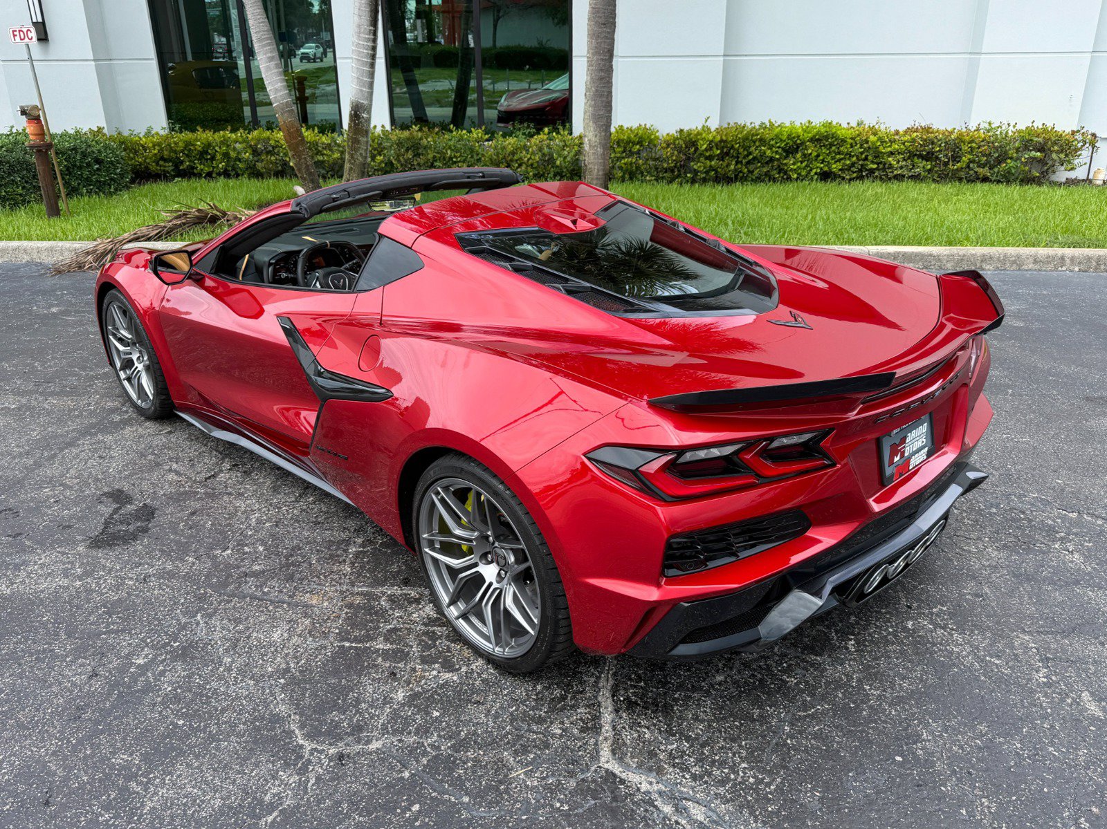 Used 2023 Chevrolet Corvette Z06 w/ Engine Appearance Package RWD image 16