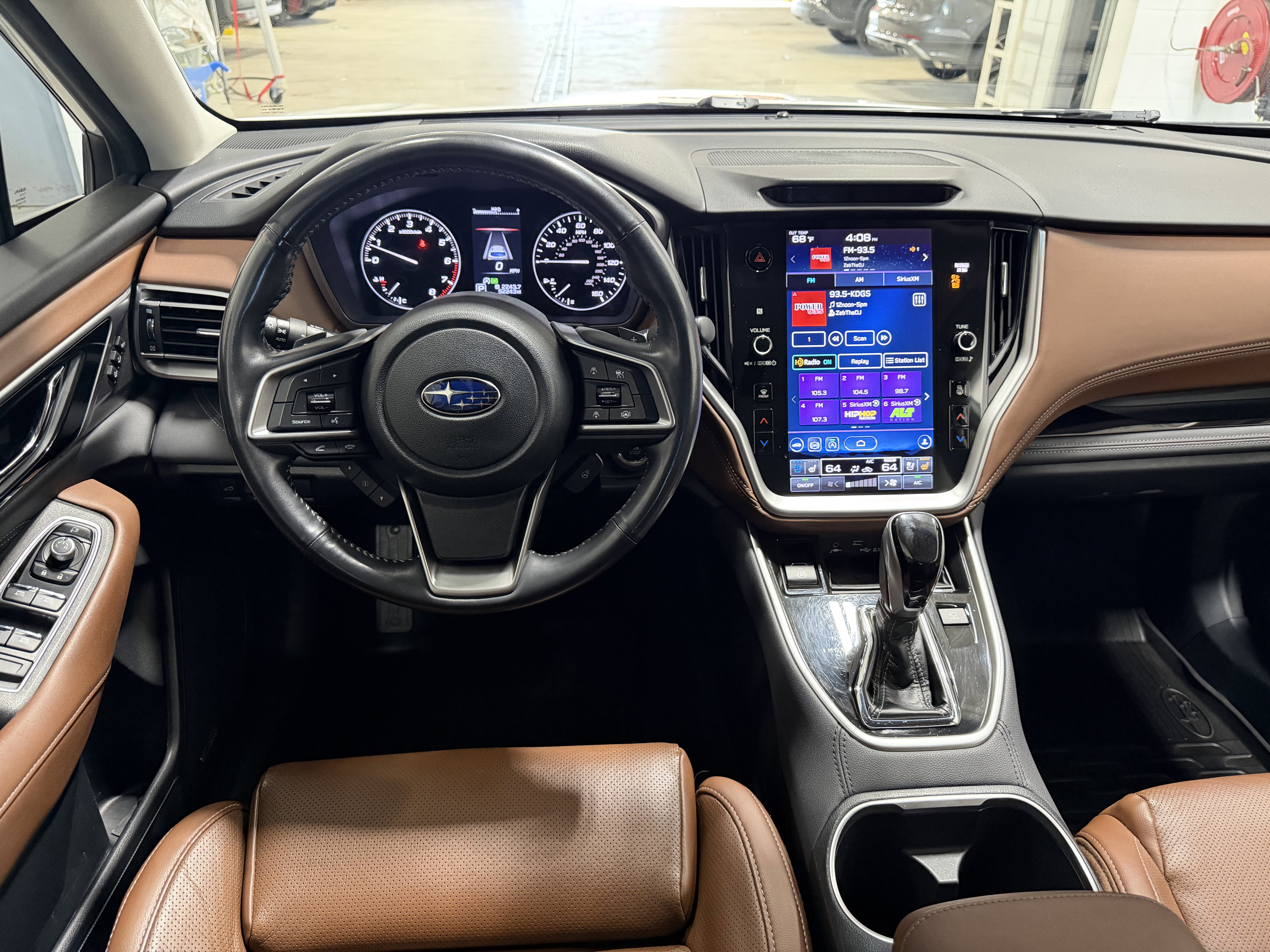 Used 2020 Subaru Outback Touring XT image 28