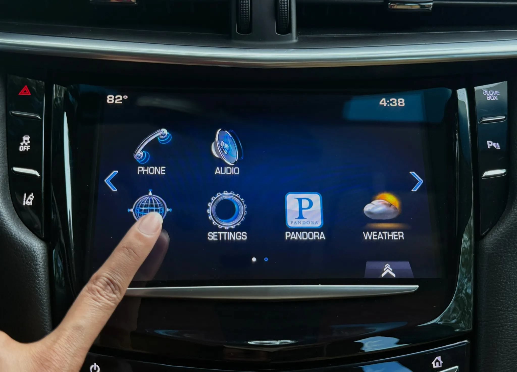 Used 2013 Cadillac XTS Premium FWD image 15