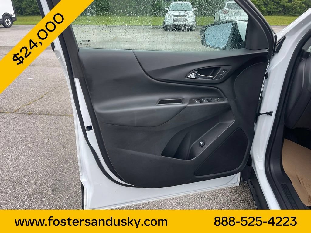 Used 2024 Chevrolet Equinox LT FWD image 14