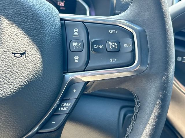 New 2026 RAM 2500 Laramie AWD/4WD image 18