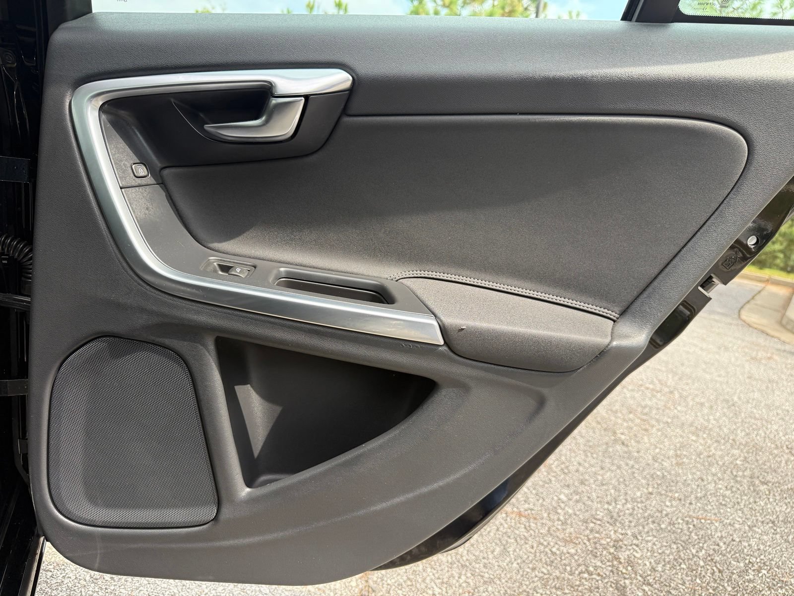 Used 2014 Volvo S60 T5 FWD image 45