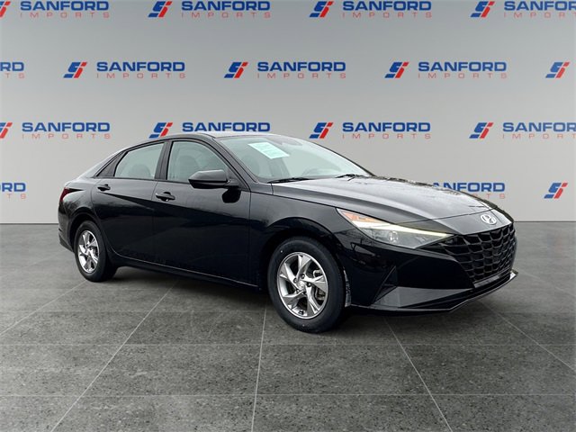 Used 2021 Hyundai Elantra SE image 7