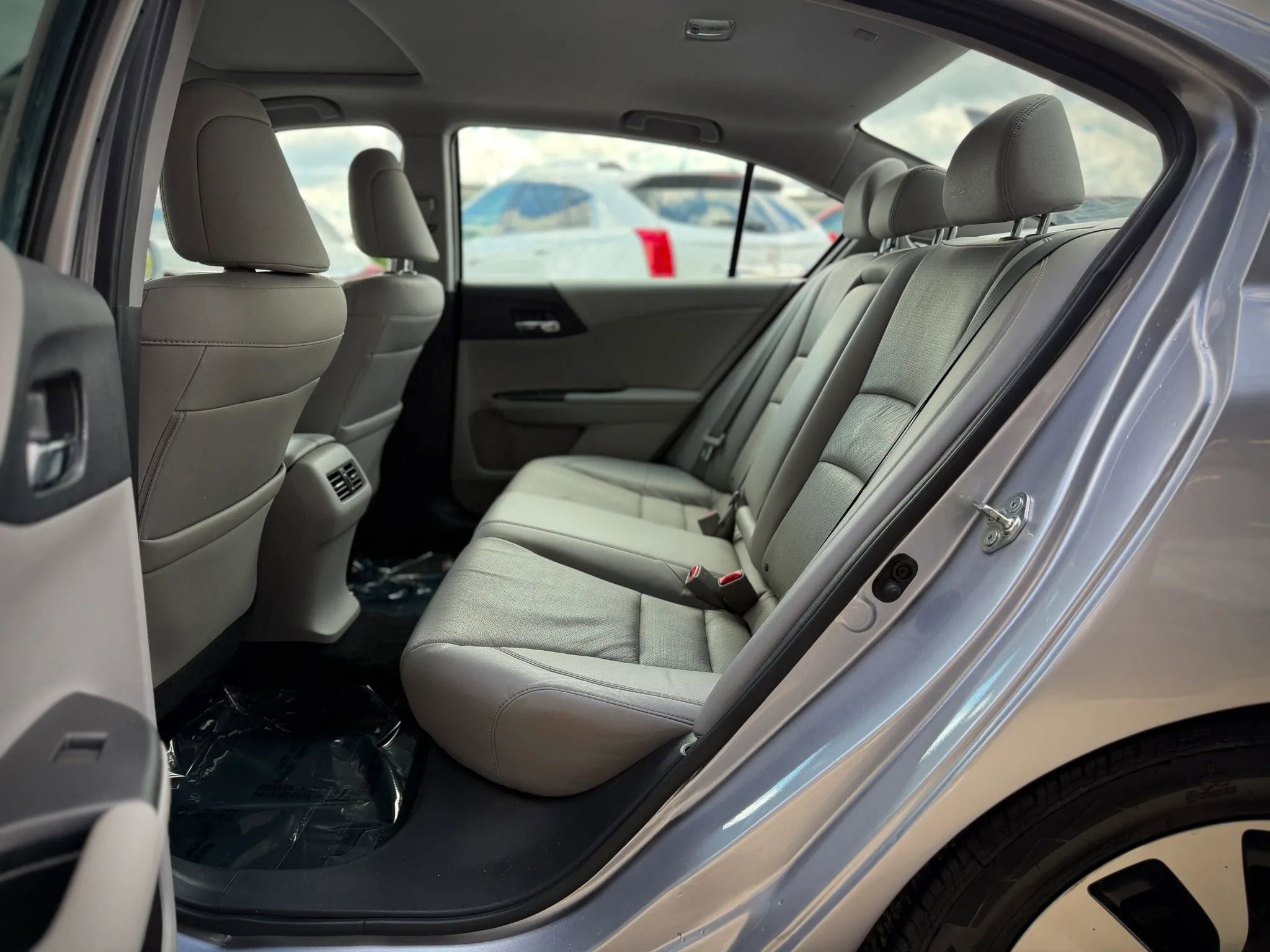 Used 2017 Honda Accord EX-L image 14