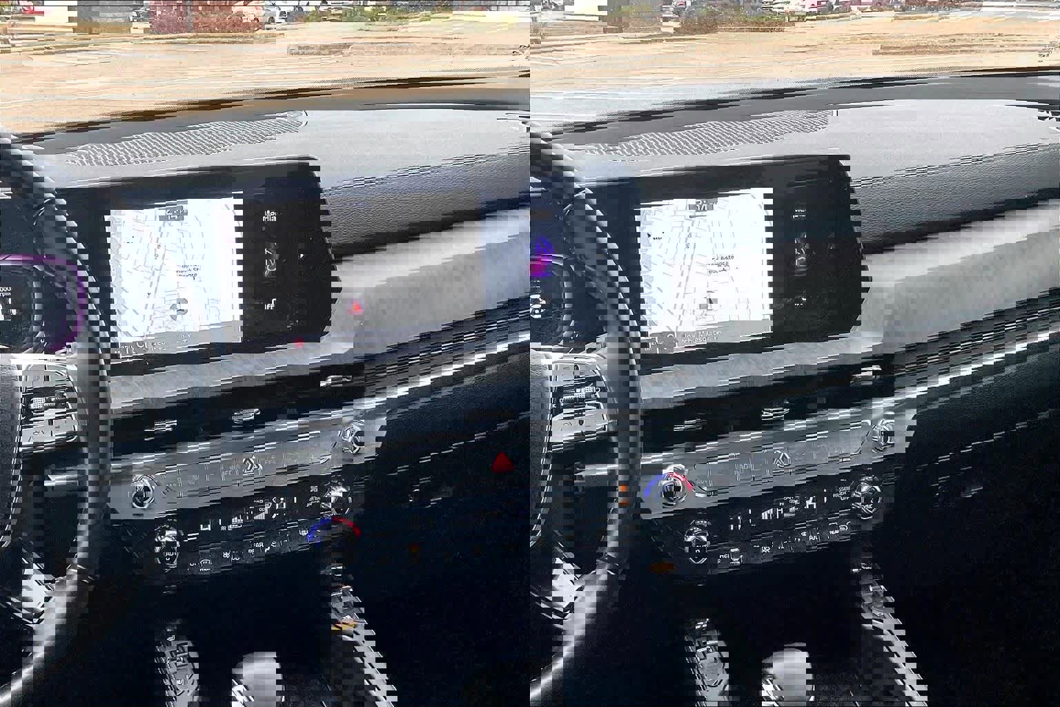 Certified 2023 Kia Telluride EX w/ EX Captain's Chair Package image 14