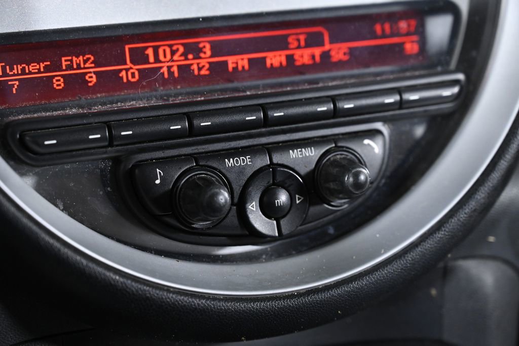 Used 2011 MINI Cooper Hardtop image 15