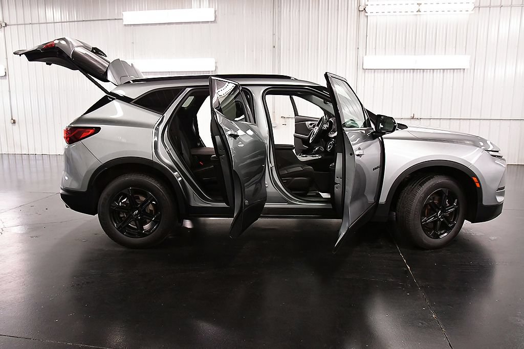 Used 2023 Chevrolet Blazer LT w/ Convenience Package AWD/4WD image 29