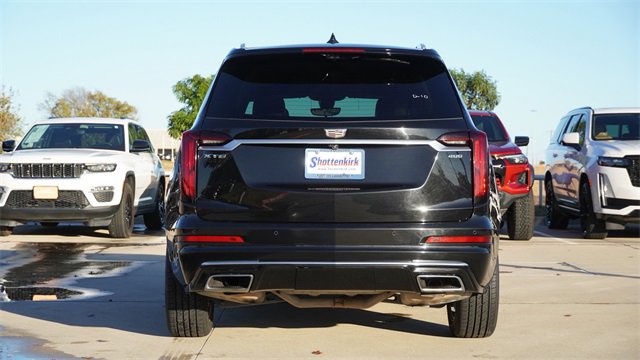 Used 2020 Cadillac XT6 Premium Luxury image 7
