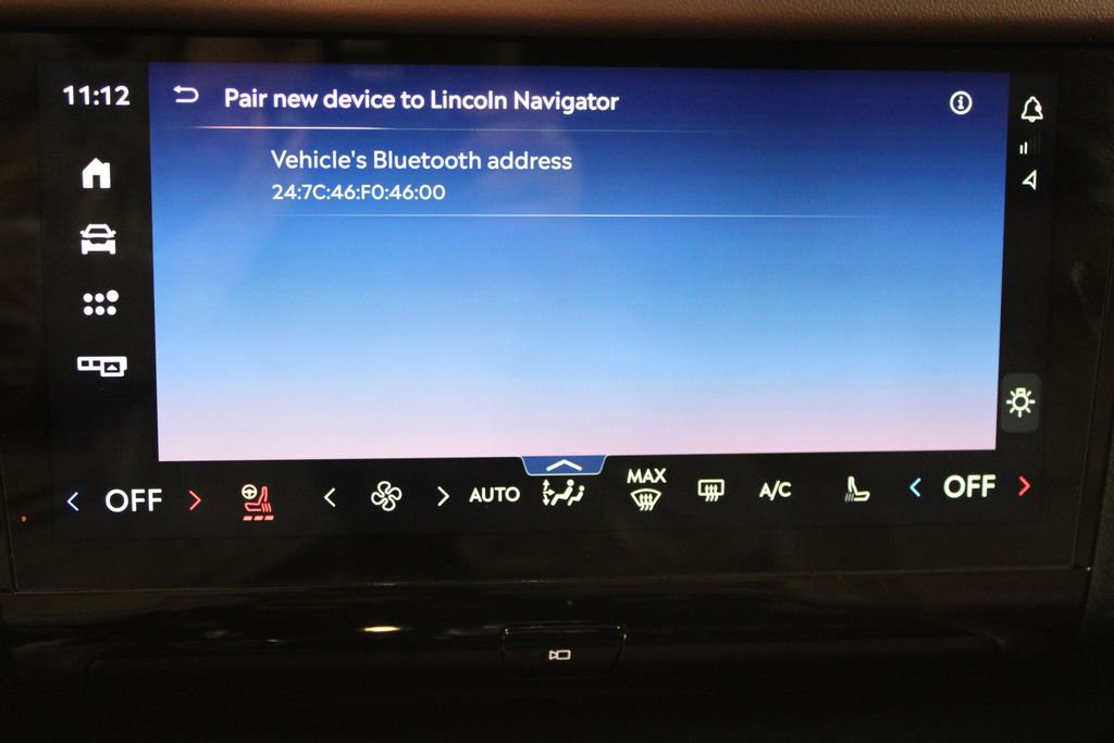 Used 2025 Lincoln Navigator Reserve image 65